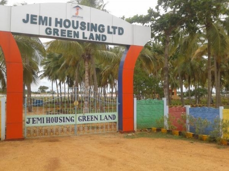 dtco plots for sale in green land at trichy to madurai NH road,velur road,ITC company oop